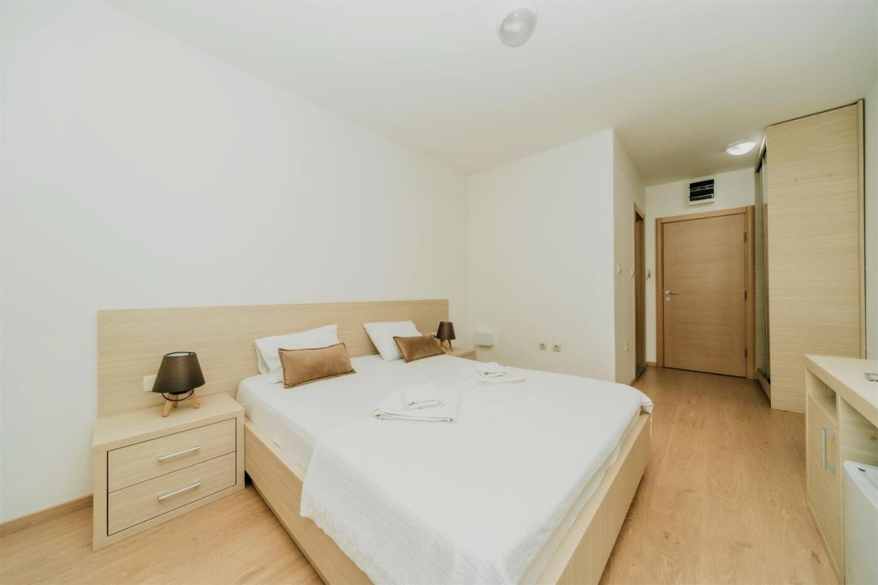 Guesthouse Radjen สเวติ สเตฟาน ภายนอก รูปภาพ
